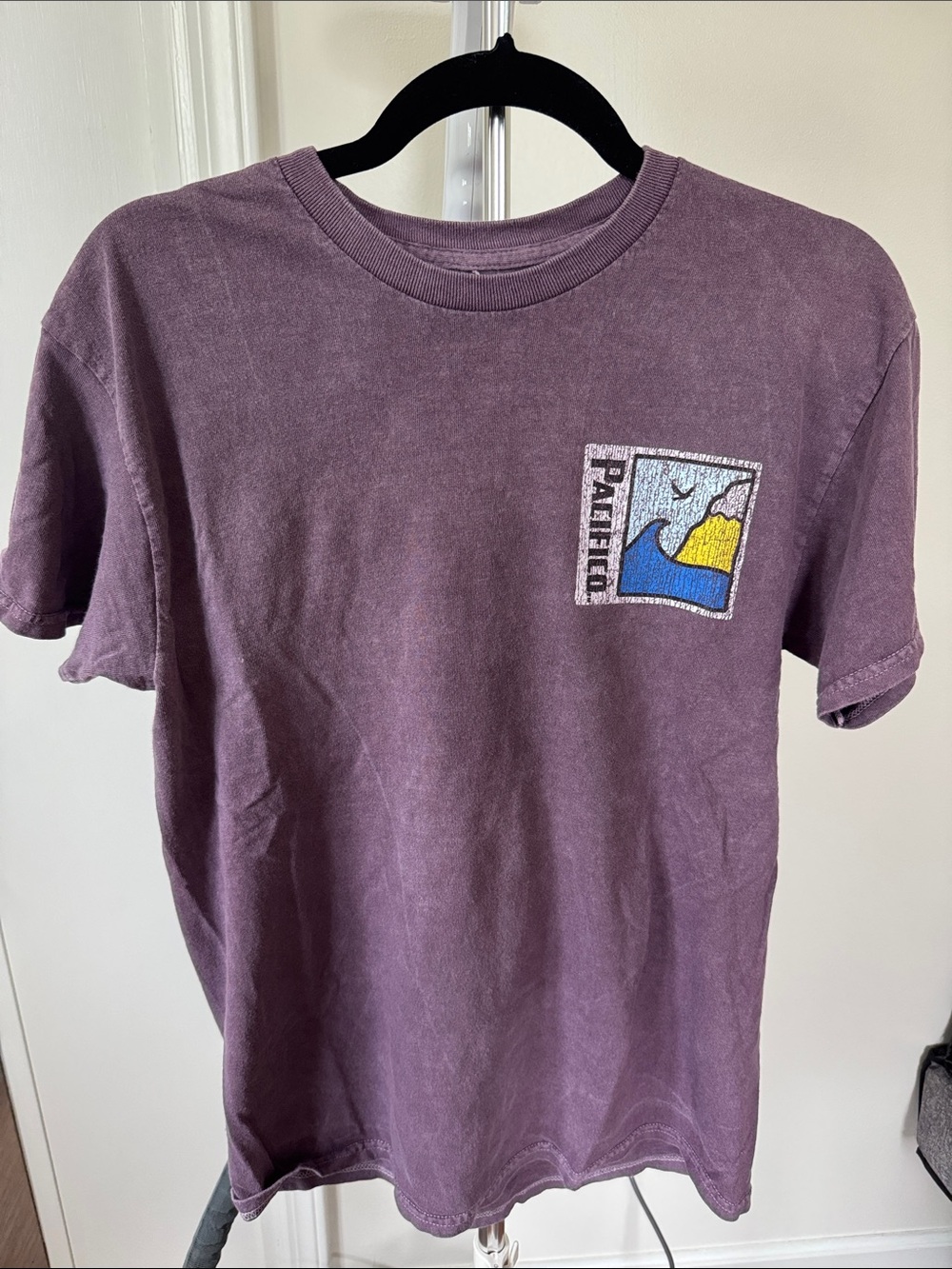Men's Washed Purple Graphic Short-Sleeve Crewneck T-Shirt